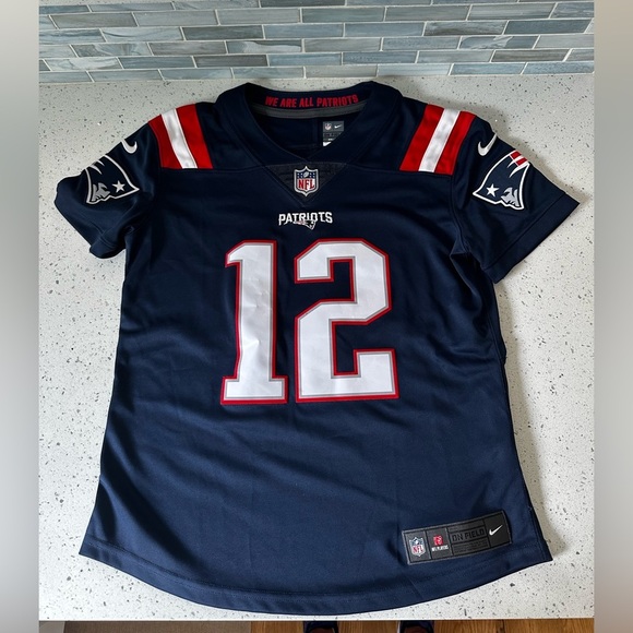 Women's small New England Patriots Tom Brady Nike Navy Retired Game Jersey - Picture 1 of 15